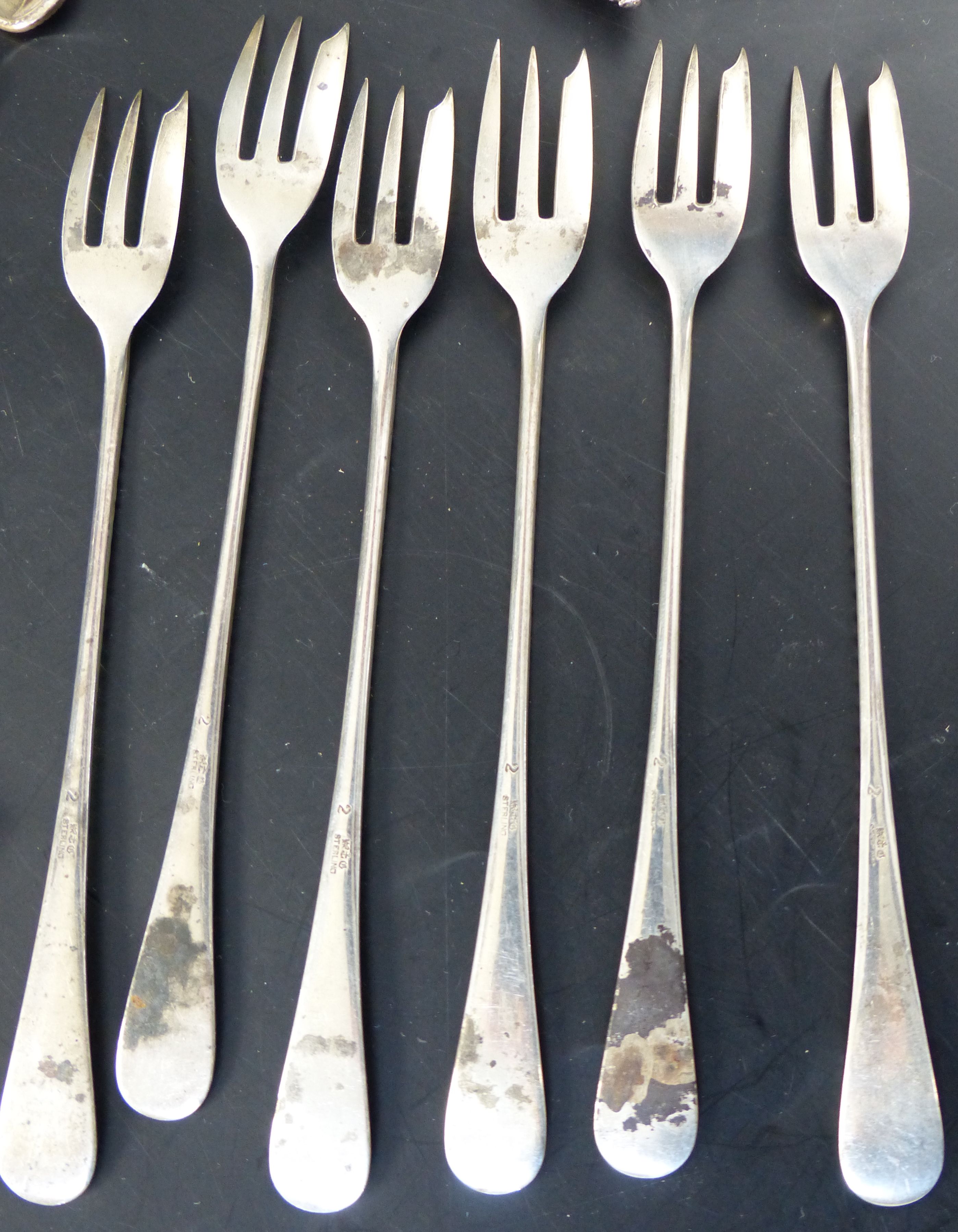 A collection of minor flatware